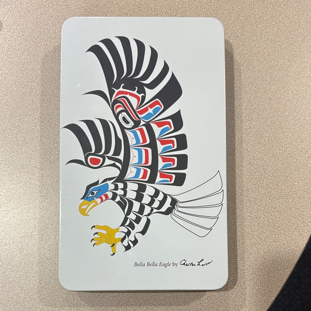 MUST GO!  Bella Bella Eagle Decorative Bird Tin - White